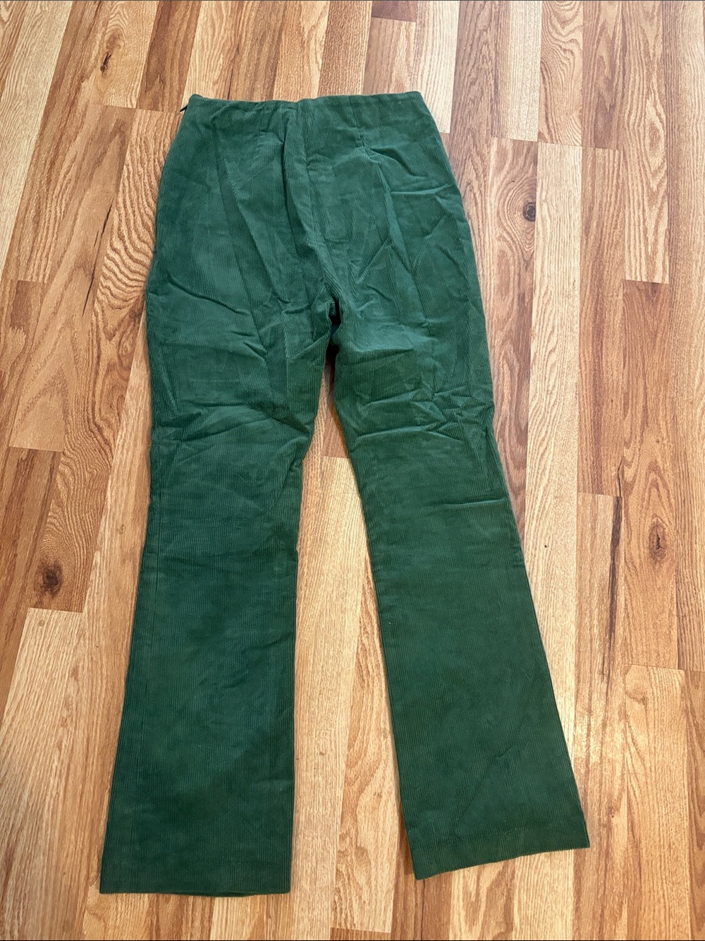 Tuckernuck Green Corduroy Ashford Pants Medium - Picture 7 of 7